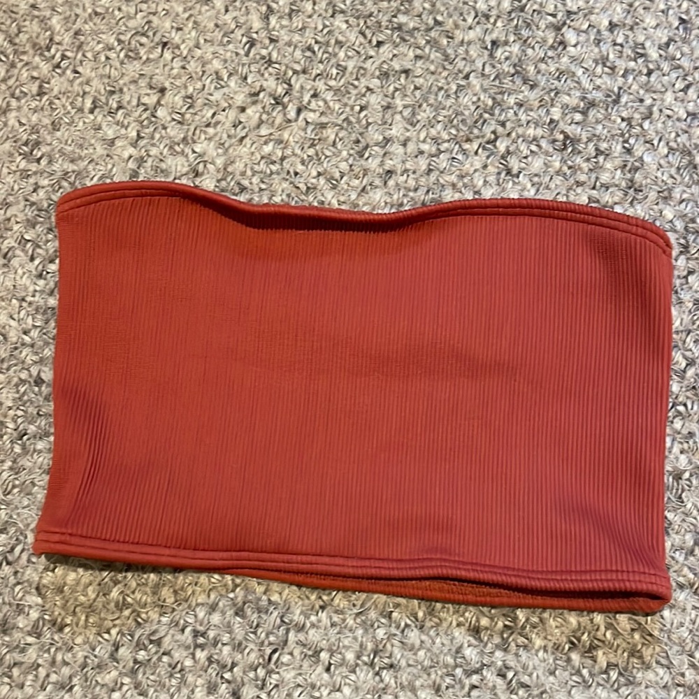 Kulani Kinis terracotta red ribbed bandeau bikini top size M